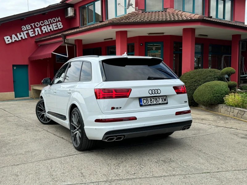 Audi SQ7 4.0 V8T* MATRIX* Black Line* Carbon* HeadUP* BOSE, снимка 17 - Автомобили и джипове - 46810270