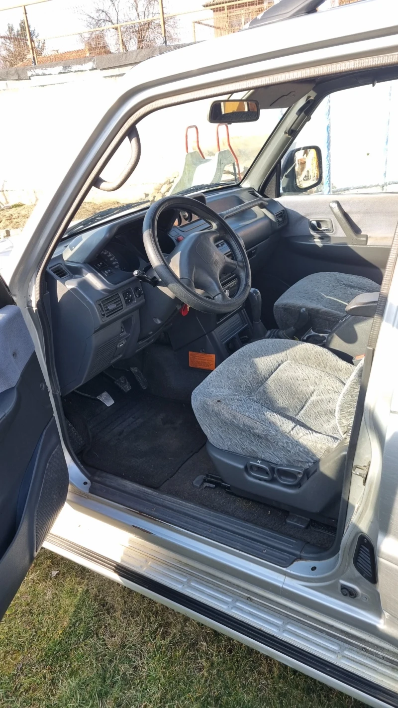 Mitsubishi Pajero, снимка 6 - Автомобили и джипове - 49099976