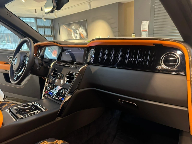 Rolls-Royce Cullinan SERIES II/FACELIFT/SHOOTING STAR/BESPOKE/, снимка 12 - Автомобили и джипове - 51603690
