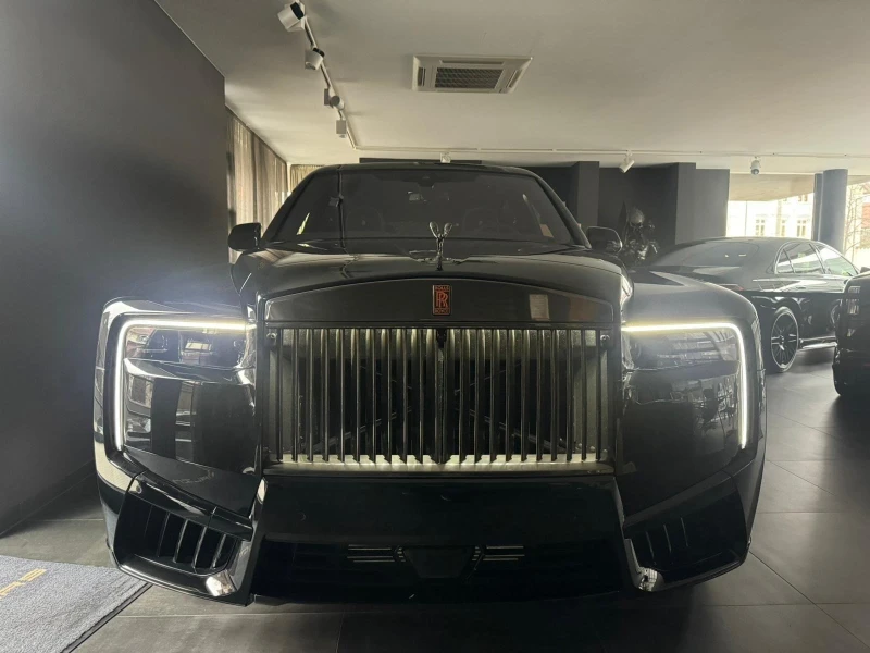 Rolls-Royce Cullinan SERIES II/FACELIFT/SHOOTING STAR/BESPOKE/, снимка 2 - Автомобили и джипове - 51603690