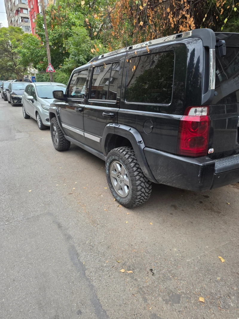 Jeep Commander Hemi, снимка 6 - Автомобили и джипове - 52335343