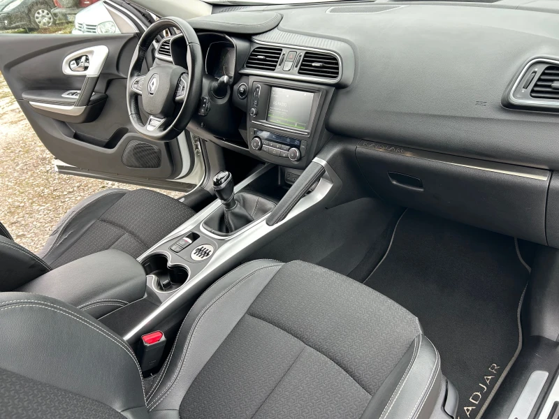 Renault Kadjar INITIALE PARIS 1.5 DCI, снимка 14 - Автомобили и джипове - 52099308