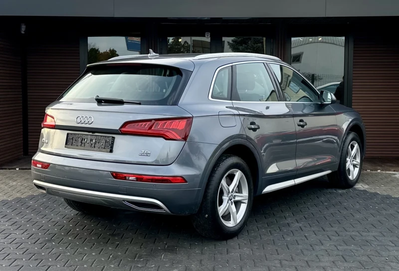 Audi Q5 2.0TDI Quattro S-Line Digital, снимка 5 - Автомобили и джипове - 52656932