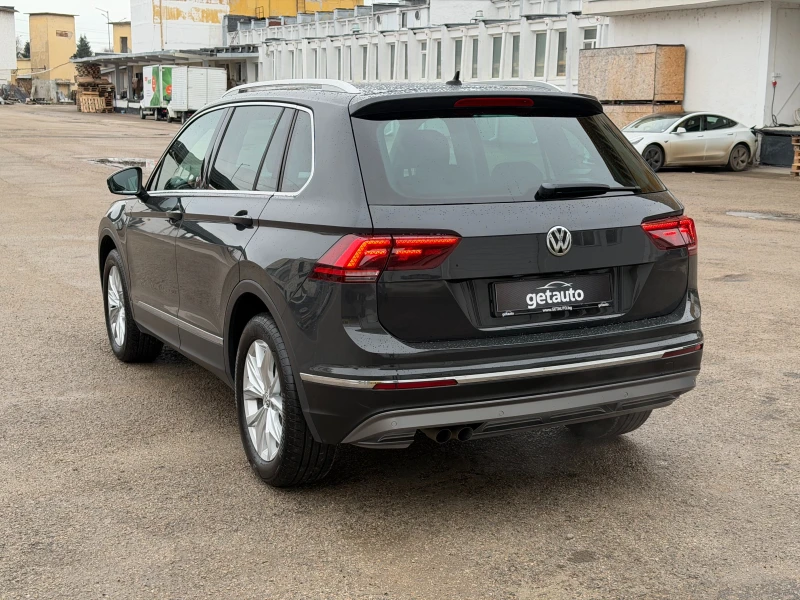 VW Tiguan 2.0 TDI 4Motion Highline Virtual DSG, снимка 3 - Автомобили и джипове - 53056847