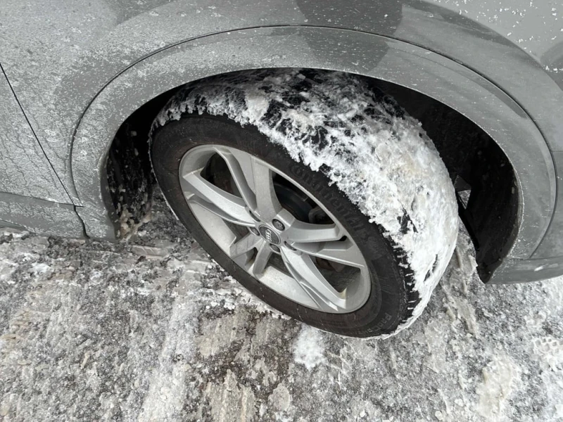 Audi Q3 * Technik * CARFAX * 360 * ПОДГРЕВИ * PANO, снимка 7 - Автомобили и джипове - 53434018