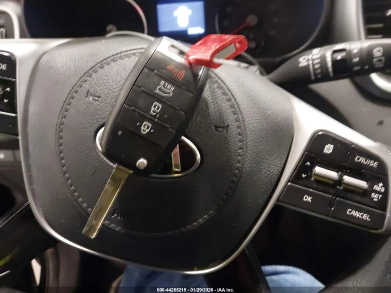 Kia Sorento 2.4l 2.4L Lx, снимка 11 - Автомобили и джипове - 53586661