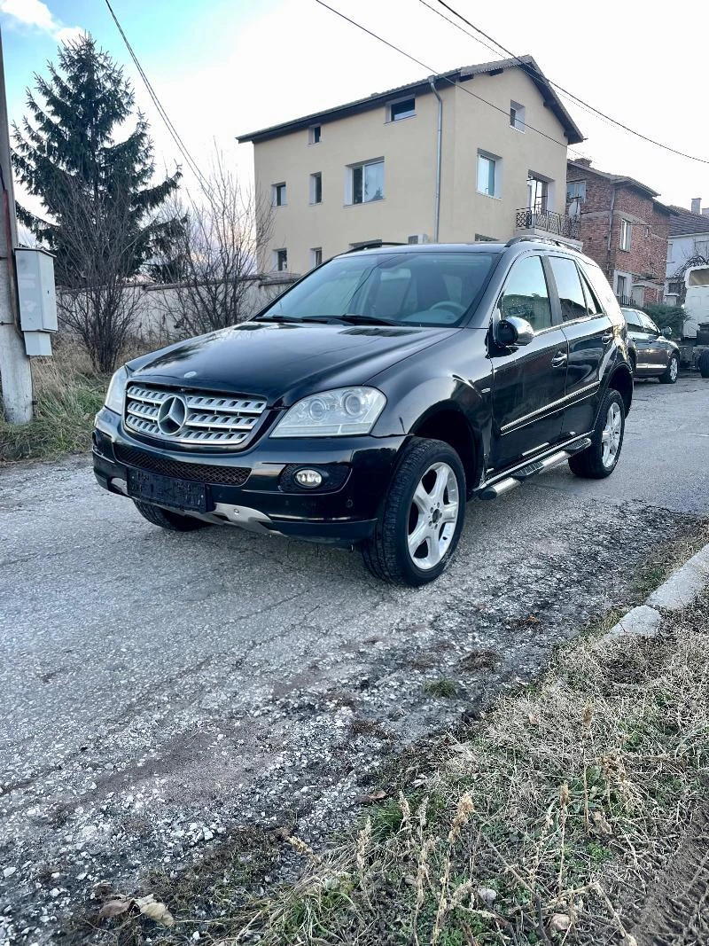 Mercedes-Benz ML 320 Айр матик Harman/kardon ел багажник xenon - [1] 