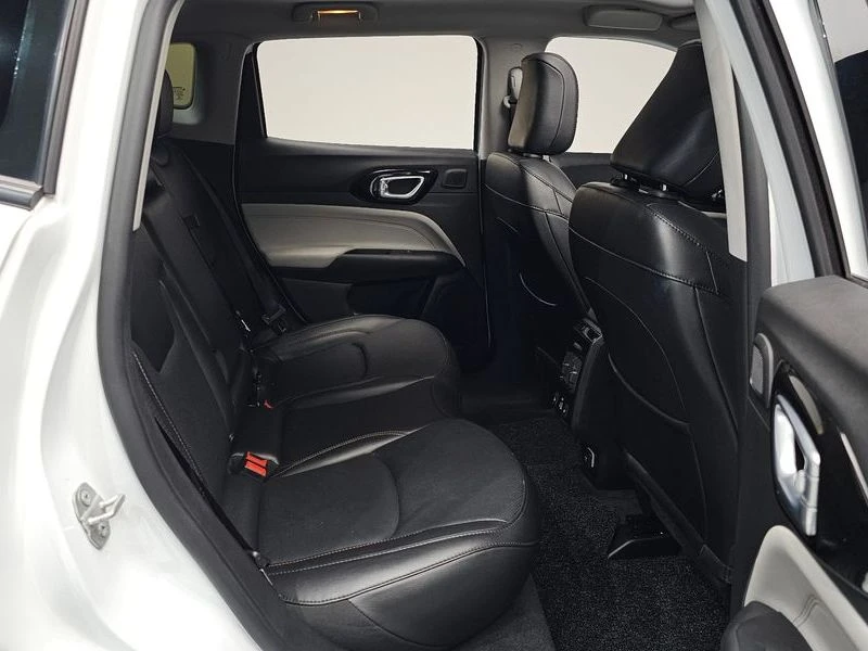 Jeep Compass * 2.4 LIMITED* БЕЗИНЦИДЕНТИ* ЦЕНАДОБГ!, снимка 12 - Автомобили и джипове - 55925392