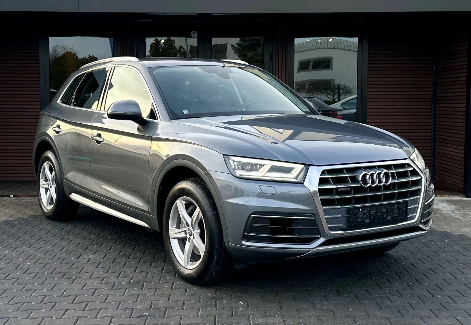 Audi Q5 2.0TDI Quattro S-Line Digital, снимка 1