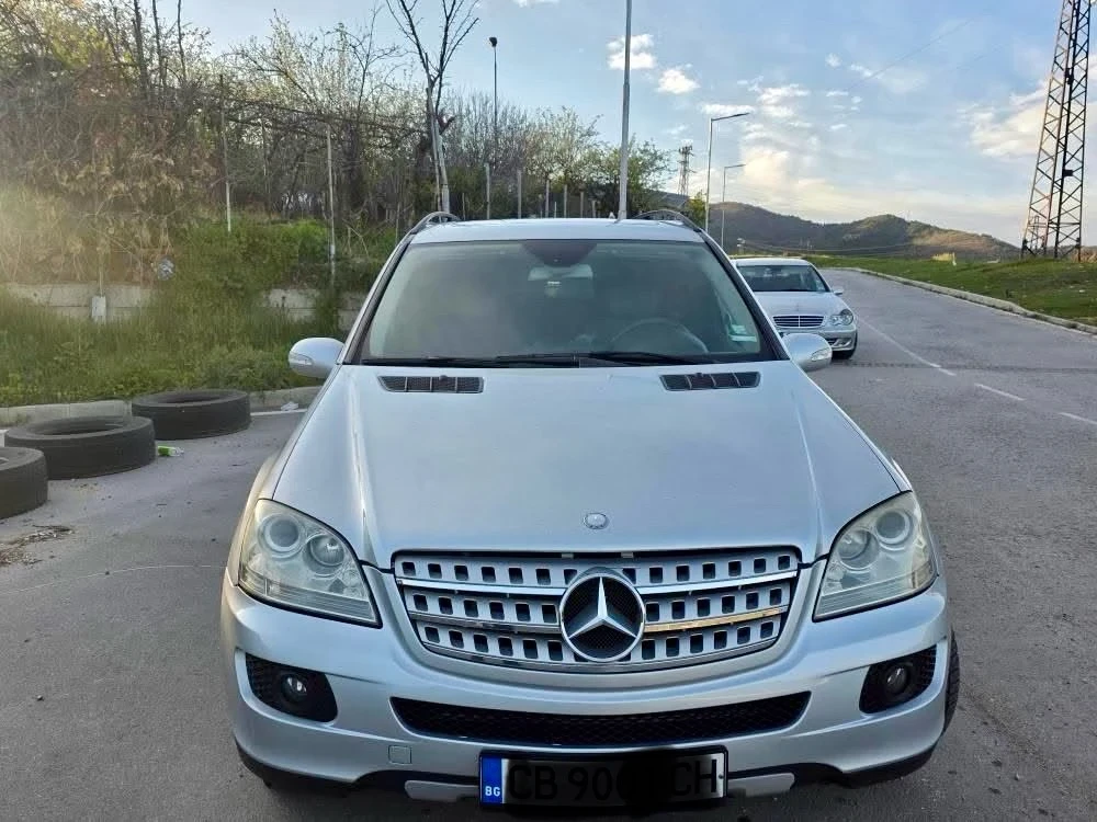 Mercedes-Benz ML 320  - изображение 2