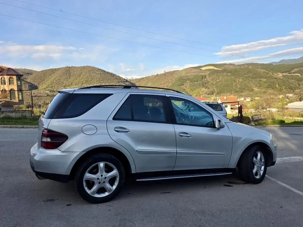 Mercedes-Benz ML 320  - изображение 5
