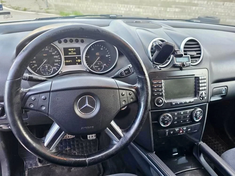 Mercedes-Benz ML 320  - изображение 10