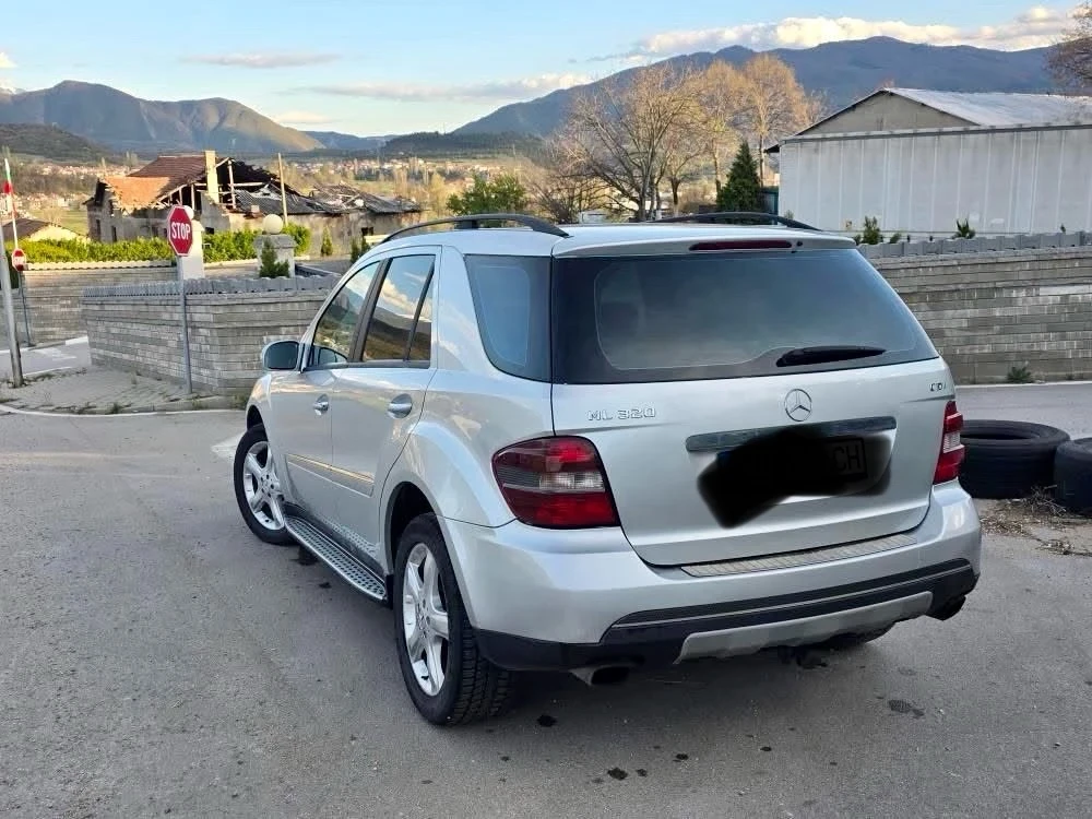 Mercedes-Benz ML 320  - изображение 4