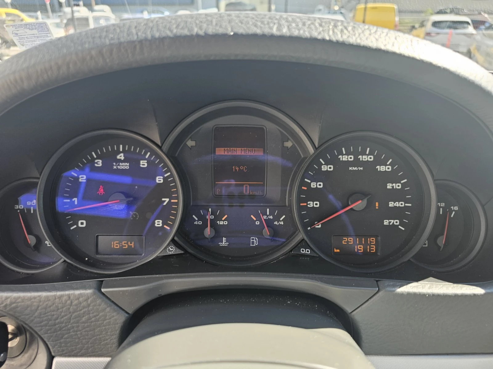 Porsche Cayenne 3.2 TCe - изображение 8