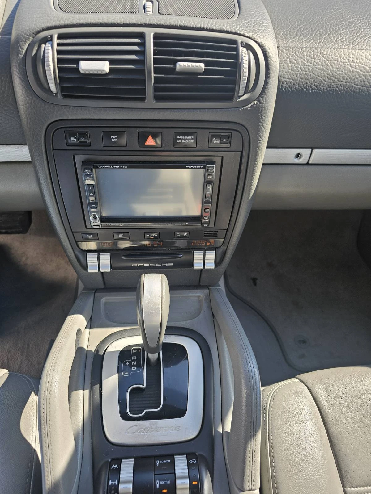 Porsche Cayenne 3.2 TCe - изображение 9