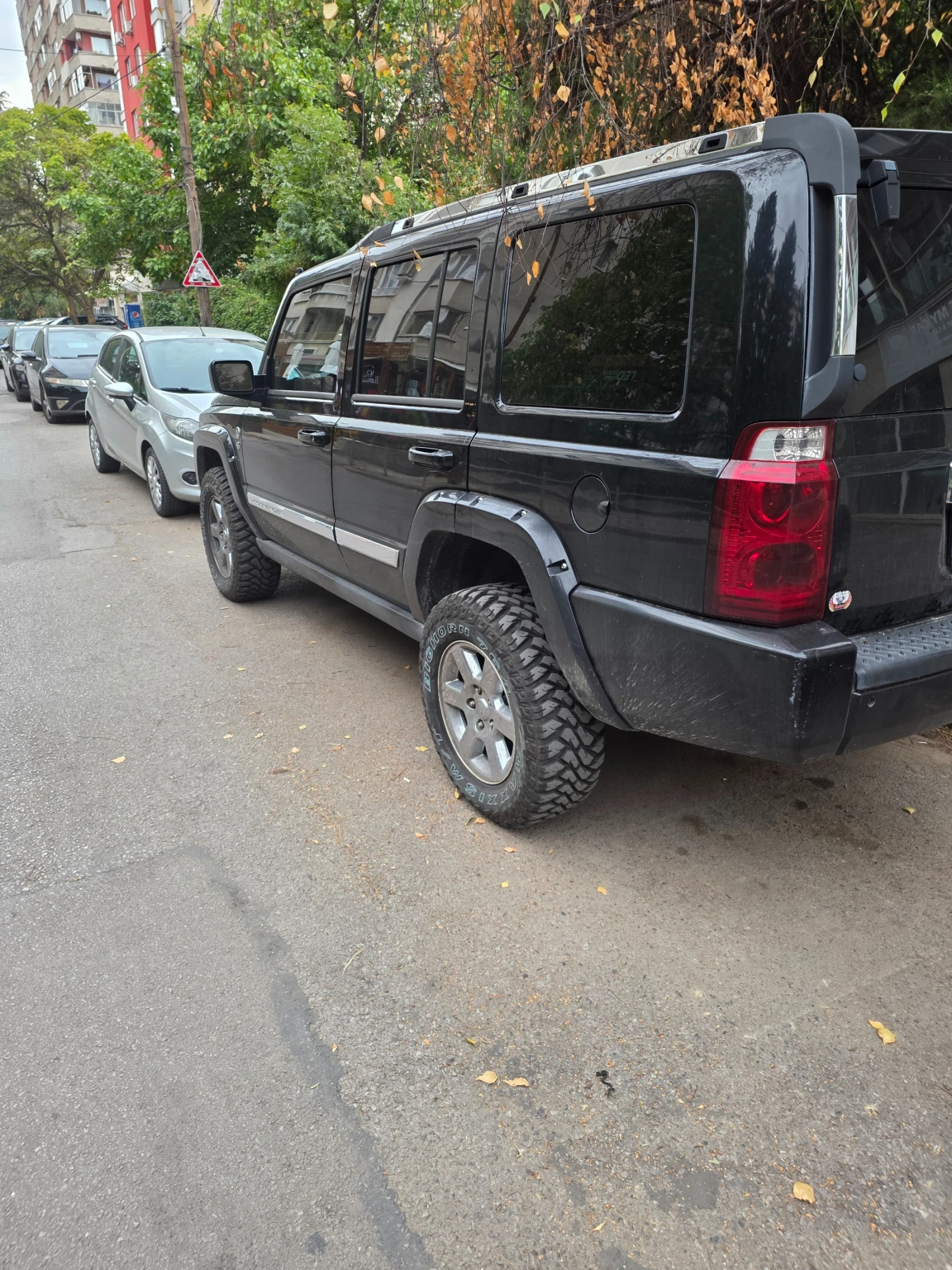 Jeep Commander Hemi - изображение 6