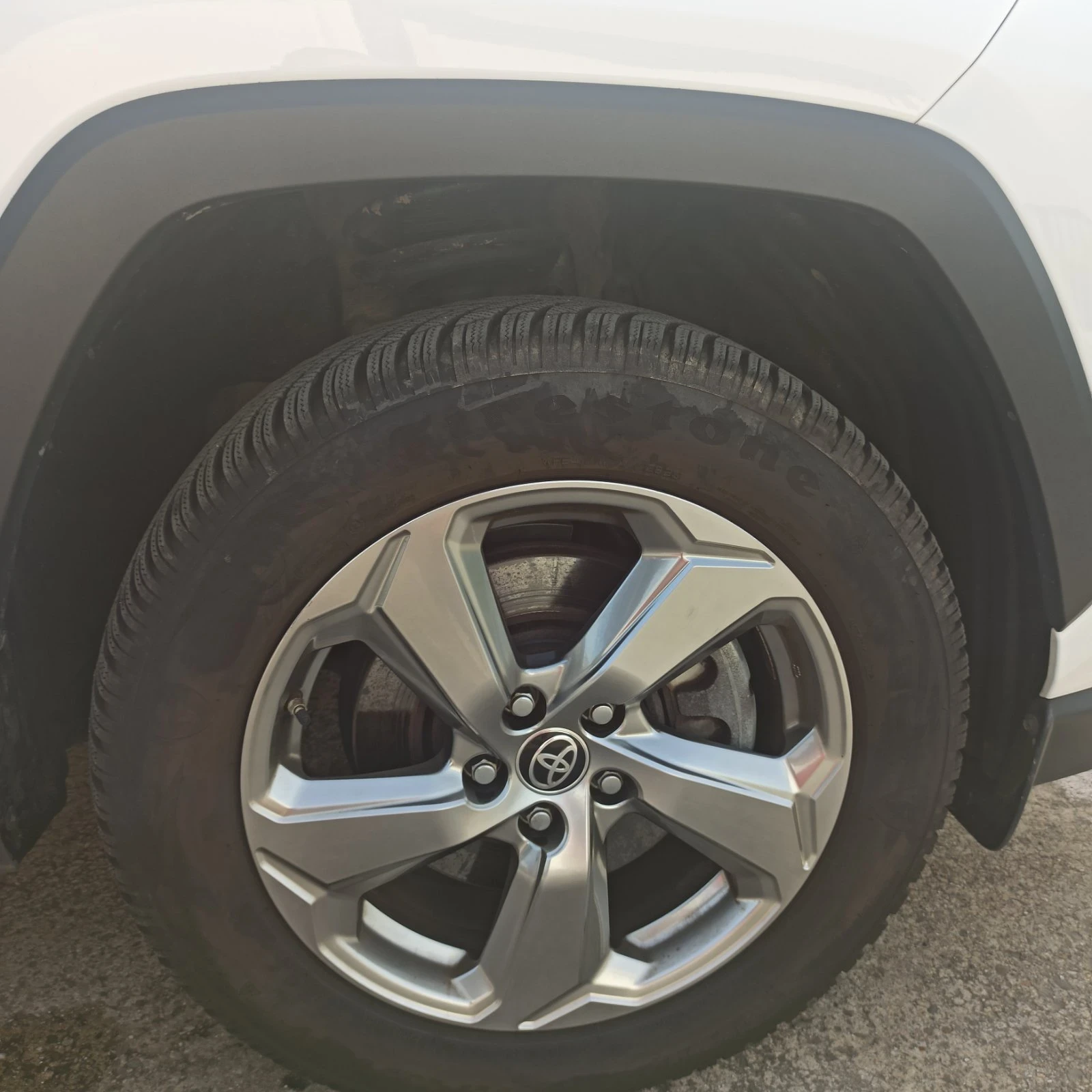 Toyota Rav4 2.5/hibrid - изображение 7