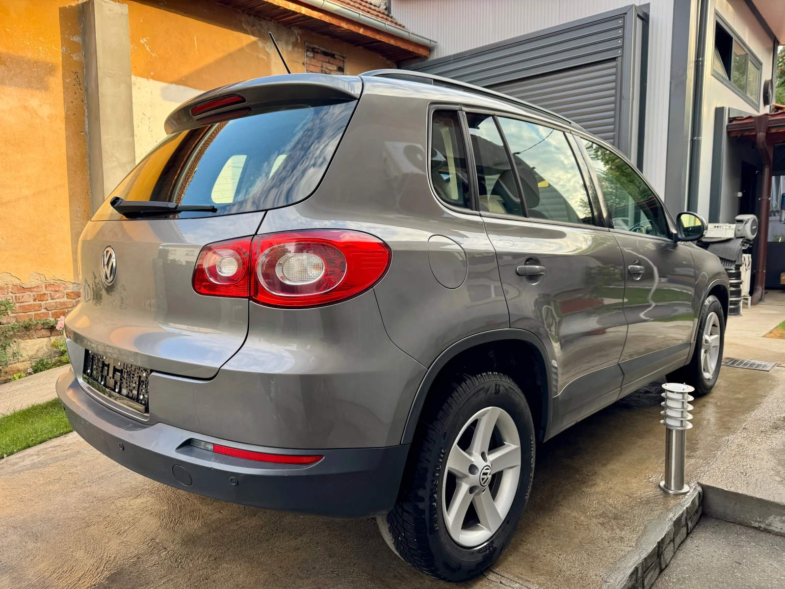 VW Tiguan 2.0TDi-4Motion - изображение 2