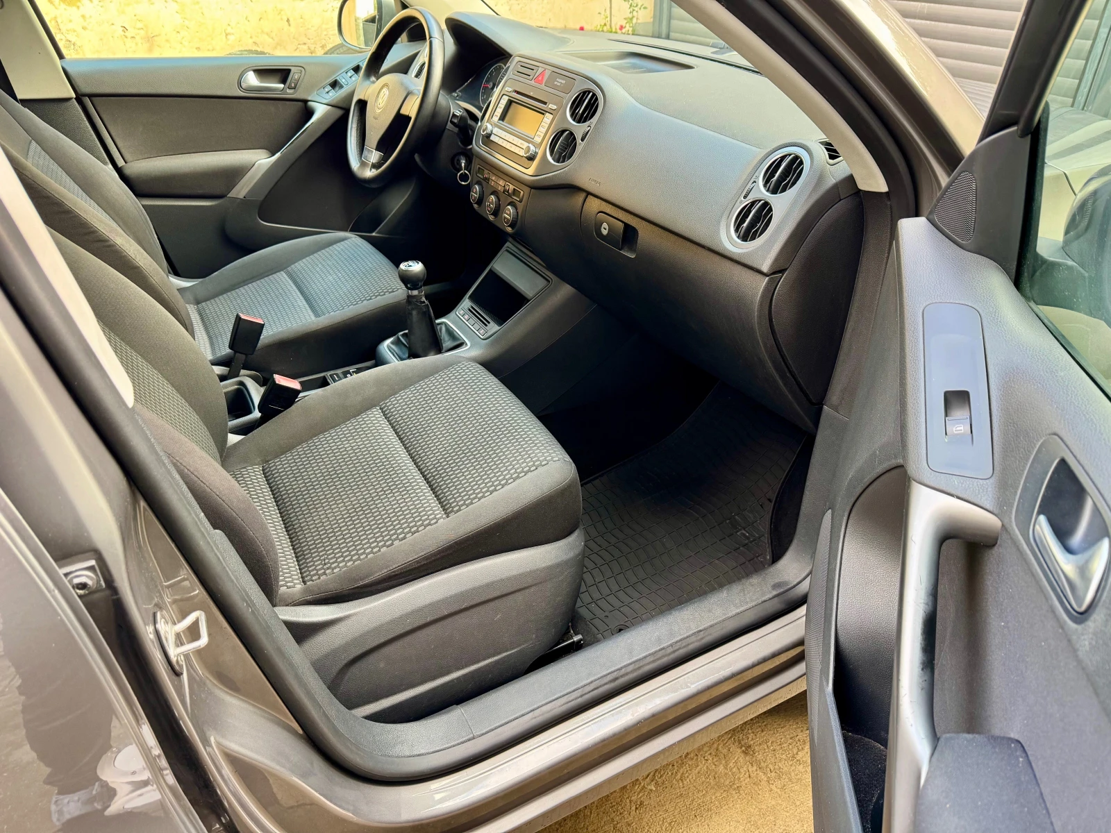 VW Tiguan 2.0TDi-4Motion - изображение 8