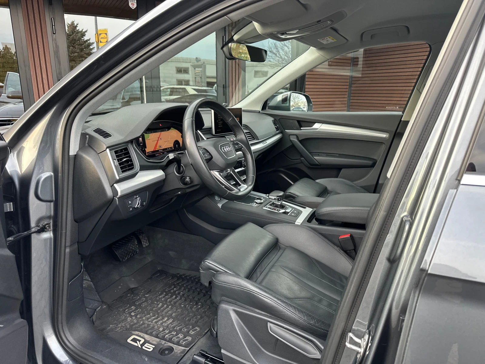 Audi Q5 2.0TDI Quattro S-Line Digital - изображение 7