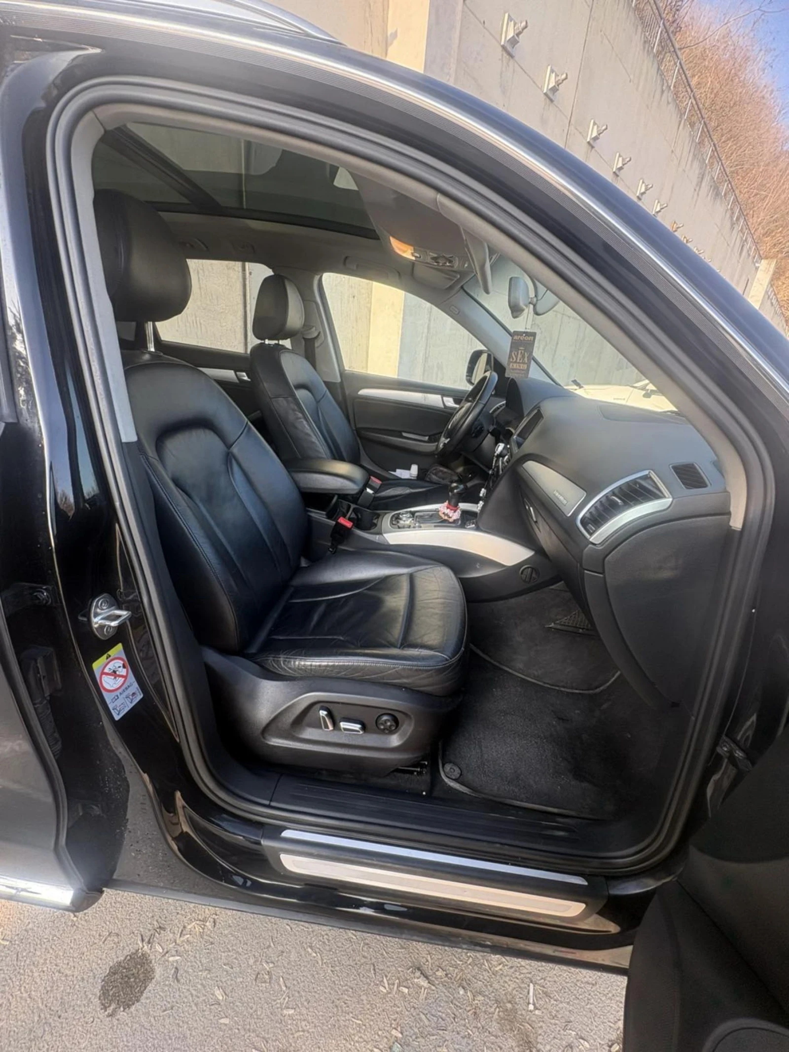 Audi Q5 3.0 TDI Quattro, снимка 8 - Автомобили и джипове - 53976771