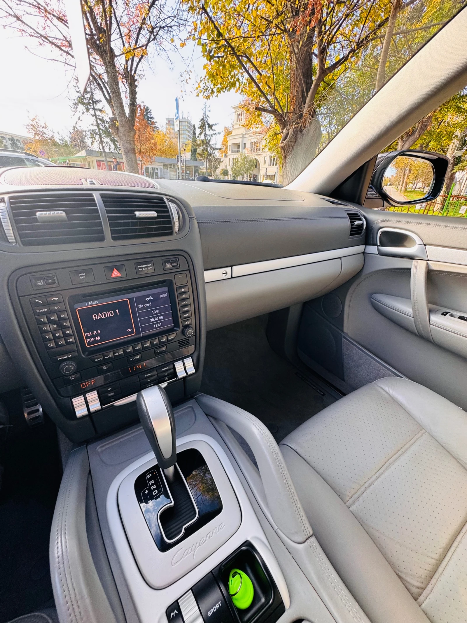 Porsche Cayenne, снимка 11 - Автомобили и джипове - 54200706