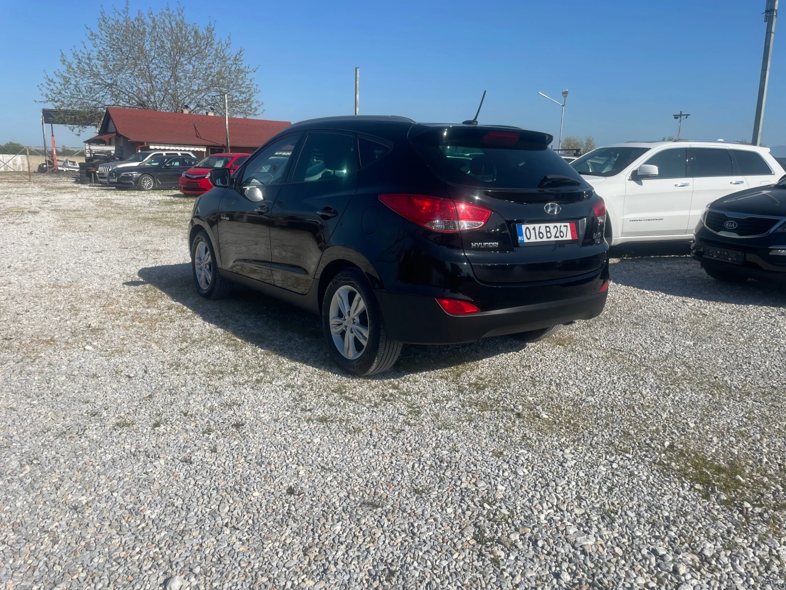Hyundai IX35, снимка 4 - Автомобили и джипове - 54312660