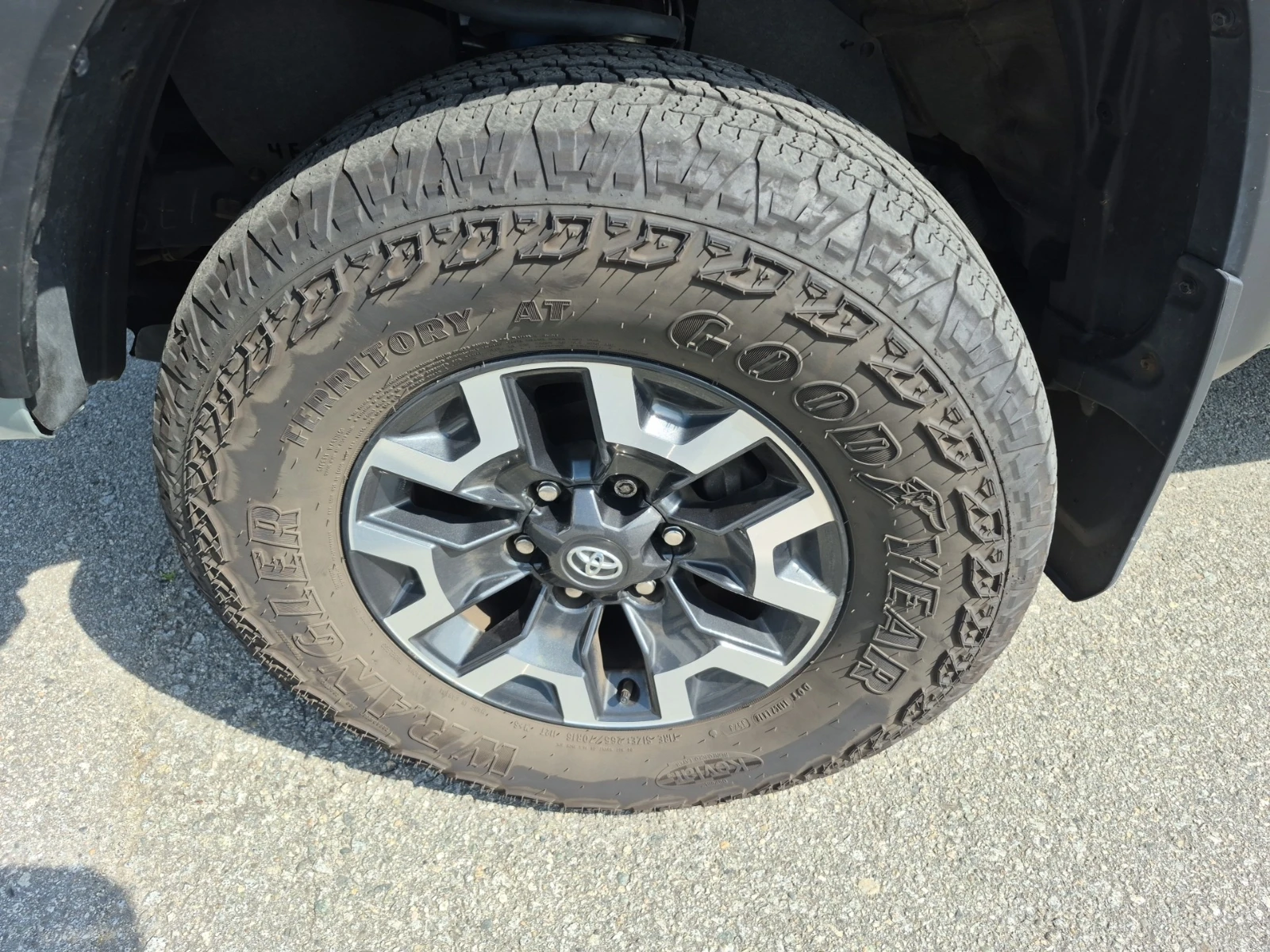 Toyota Tacoma  4WD SR Double Cab, снимка 6 - Автомобили и джипове - 54472732