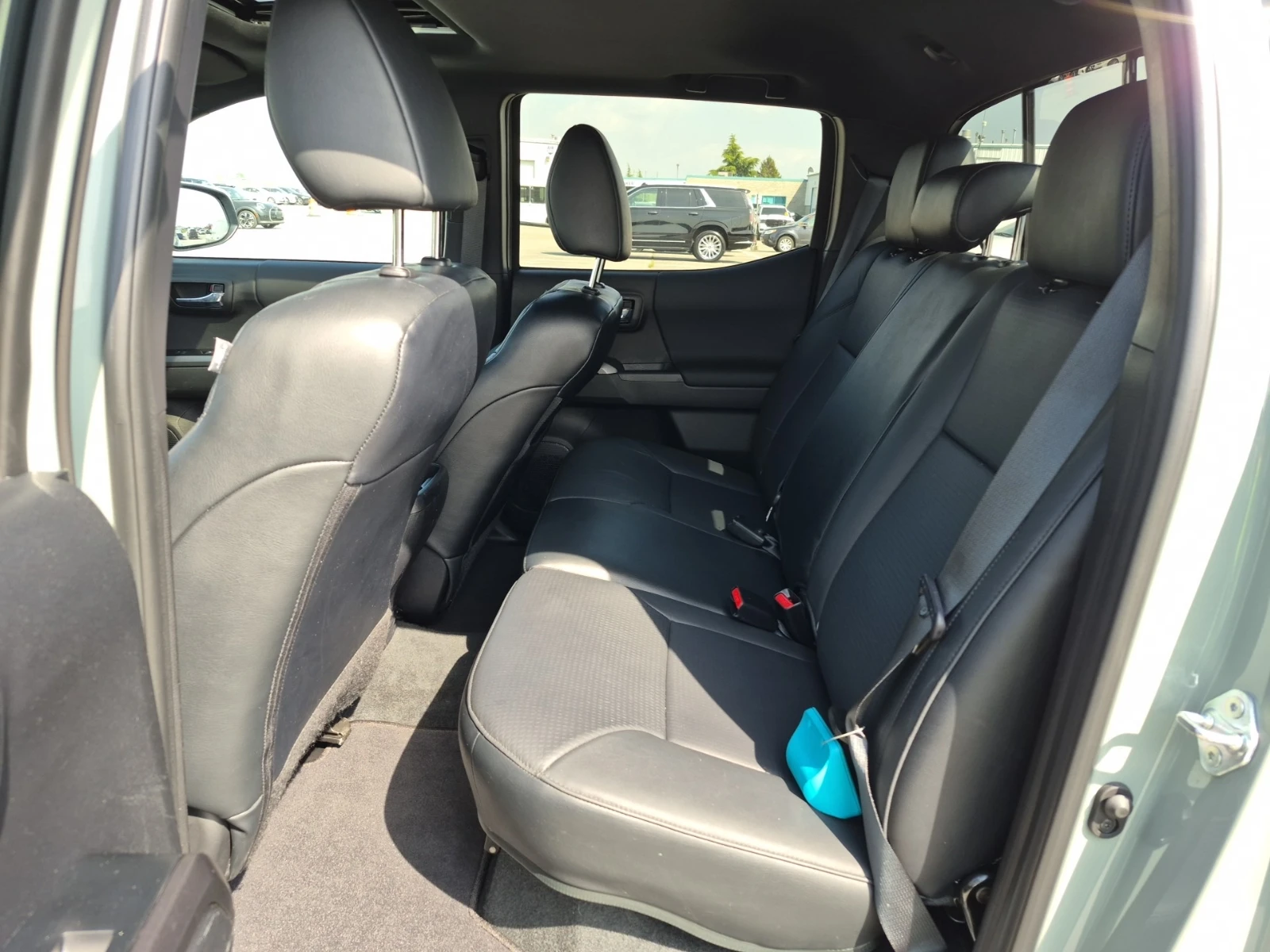 Toyota Tacoma  4WD SR Double Cab, снимка 15 - Автомобили и джипове - 54472732
