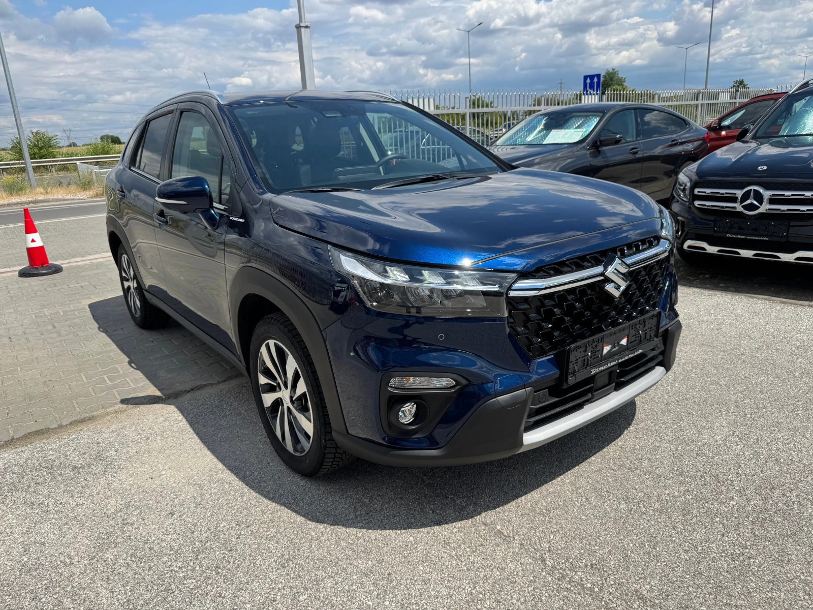 Suzuki SX4 S-Cross 1.5 i Automat