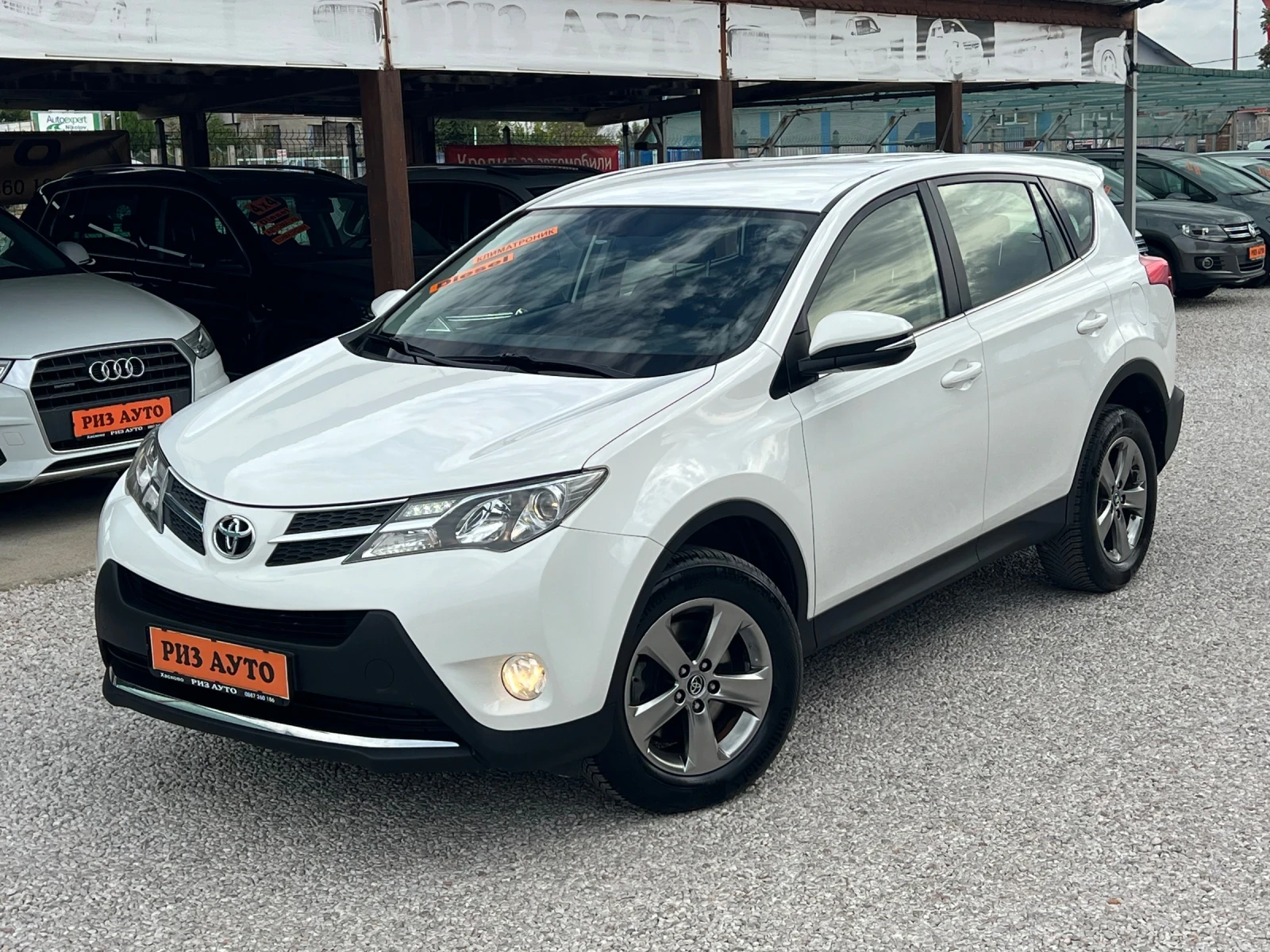 Toyota Rav4 2.0D4D* 6sk* 125ks* 100%km* LIZING, снимка 4 - Автомобили и джипове - 56172553