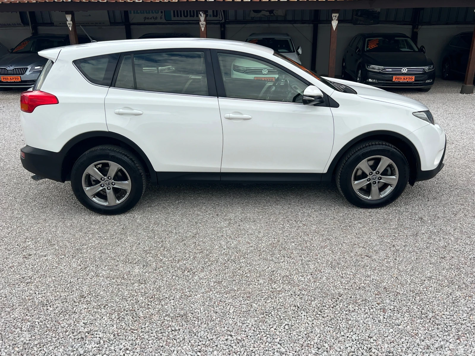 Toyota Rav4 2.0D4D* 6sk* 125ks* 100%km* LIZING, снимка 6 - Автомобили и джипове - 56172553