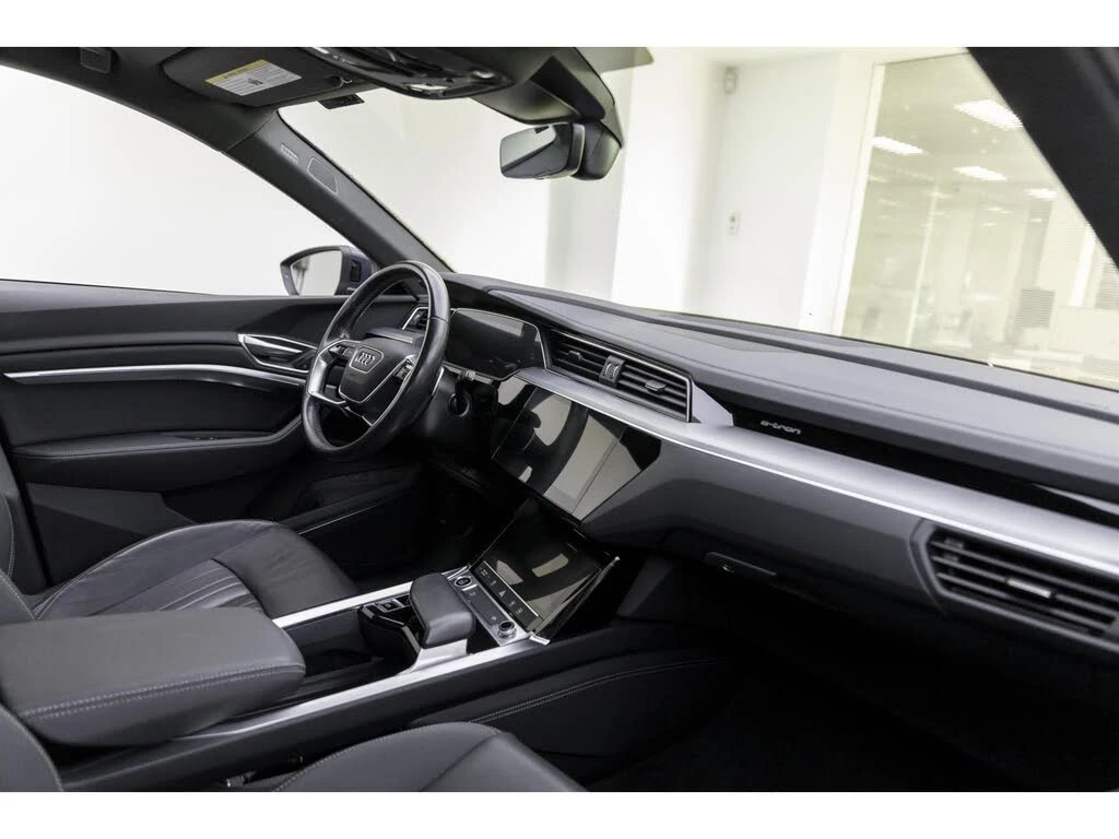 Audi Q8 55 �-tron-quattro/������ ��� ������������ ������/ | Mobile.bg � ����������� 8