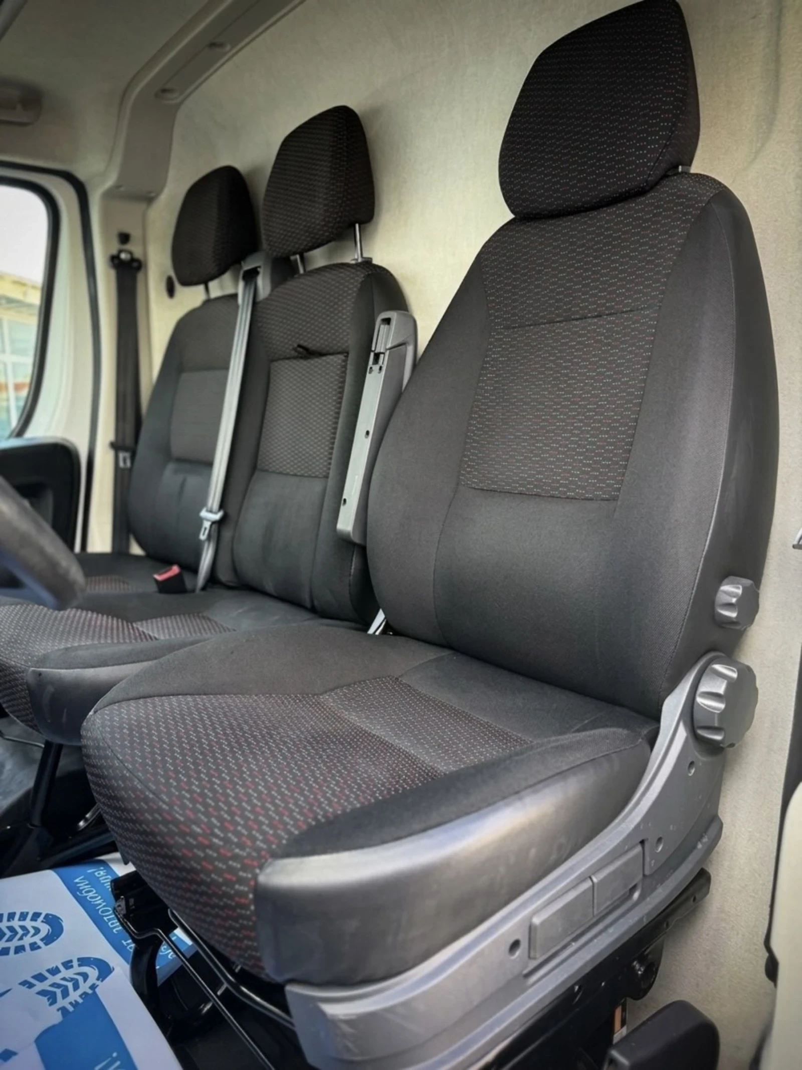 Peugeot Boxer 2.2 HDI, снимка 11 - Бусове и автобуси - 54603221
