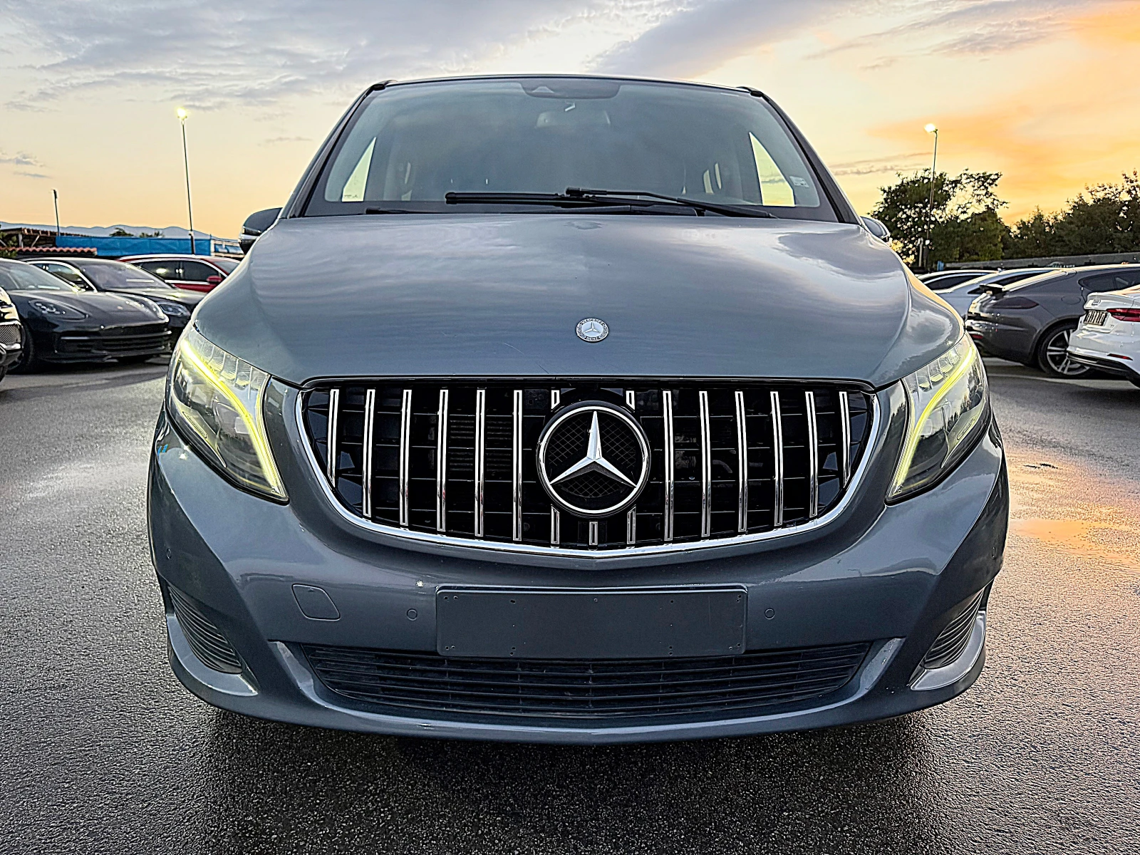 Mercedes-Benz V 220 AMG OPTIK-AVANTGARD-LED-BIXENON-KAMERA-PODGREV-FUL