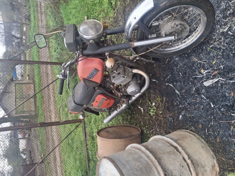 Иж Планета, снимка 2 - Мотоциклети и мототехника - 52699106