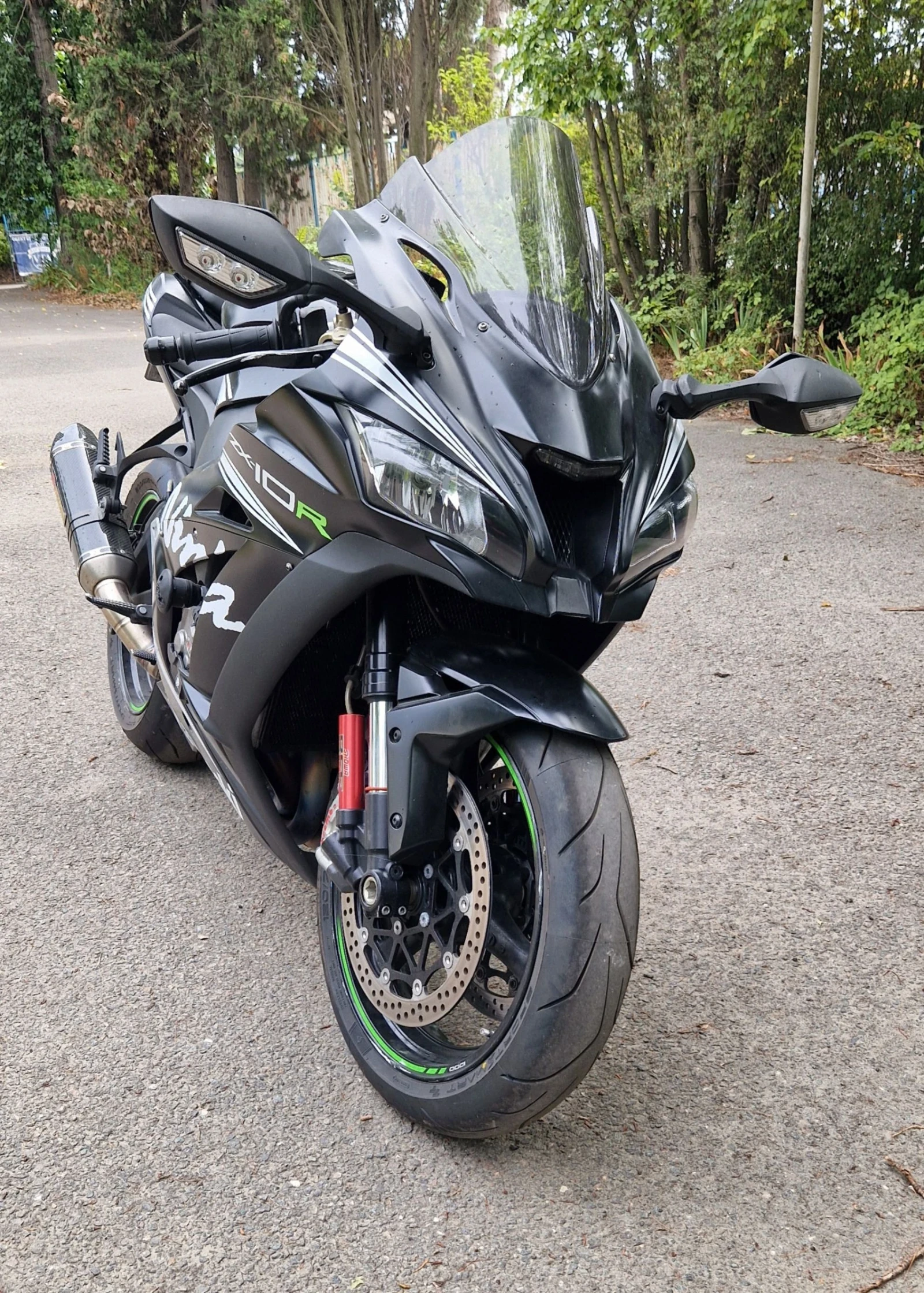 Kawasaki Ninja ZX10R 