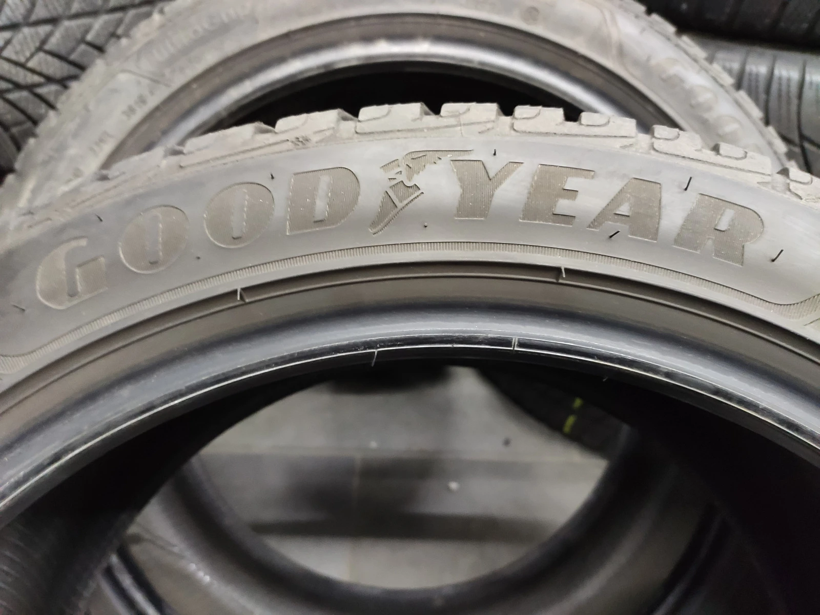  235/45R18 | Mobile.bg   7