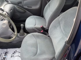 Toyota Yaris Бензин полуавтомат , снимка 9