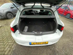 Renault Megane 1.3 TCe Intens , снимка 11