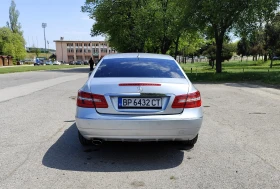 Mercedes-Benz E 250 купе, снимка 6