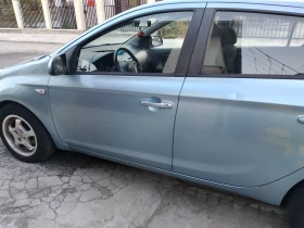 Hyundai I20, снимка 4