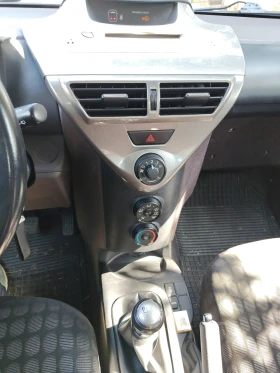 Toyota IQ | Mobile.bg    11