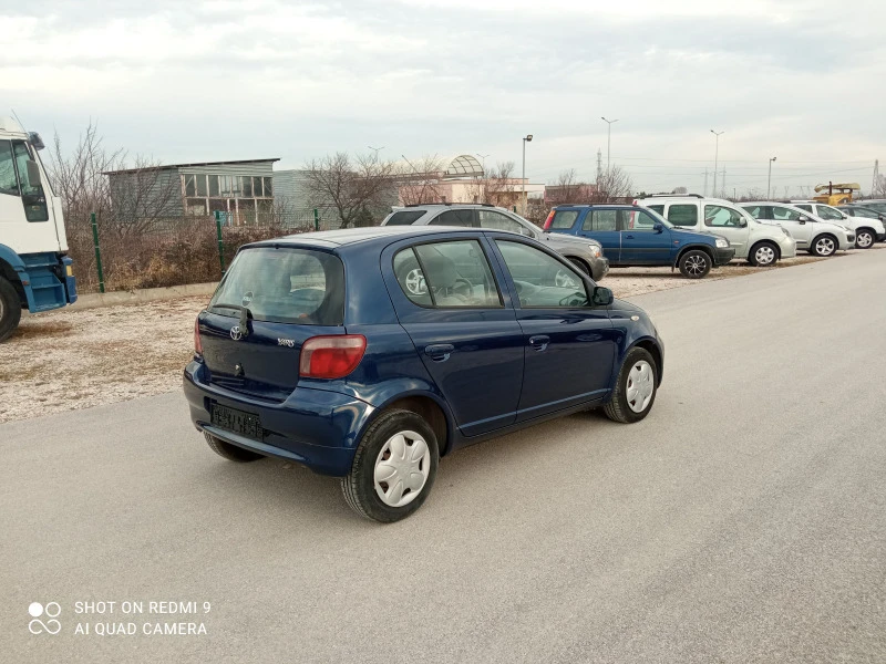 Toyota Yaris Бензин полуавтомат , снимка 3 - Автомобили и джипове - 43682335