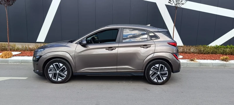 Hyundai Kona Electric 64 KW 09.2023г. Гаранция , снимка 17 - Автомобили и джипове - 44531440