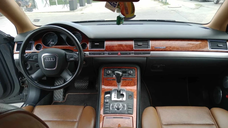 Audi S8 Long version , снимка 6 - Автомобили и джипове - 47456339