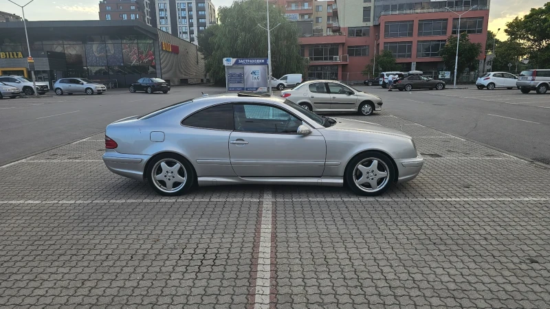 Mercedes-Benz CLK 430, снимка 3 - Автомобили и джипове - 52645284