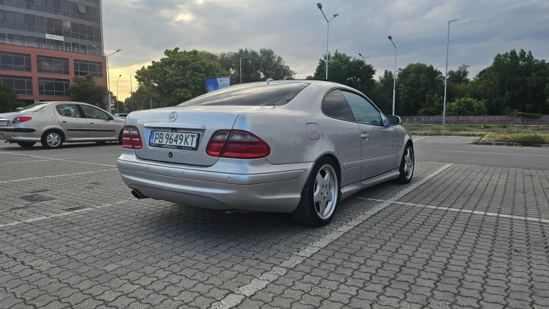 Mercedes-Benz CLK 430, снимка 7 - Автомобили и джипове - 52645284