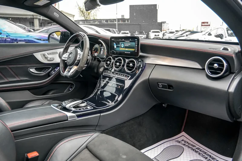 Mercedes-Benz C 43 AMG BURMESTER, 360* , ALCANTARA, DIGITAL, AMBIENT, B.S, снимка 14 - Автомобили и джипове - 52492563