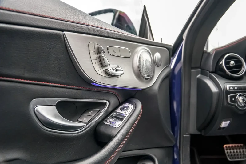 Mercedes-Benz C 43 AMG BURMESTER, 360* , ALCANTARA, DIGITAL, AMBIENT, B.S, снимка 10 - Автомобили и джипове - 52492563